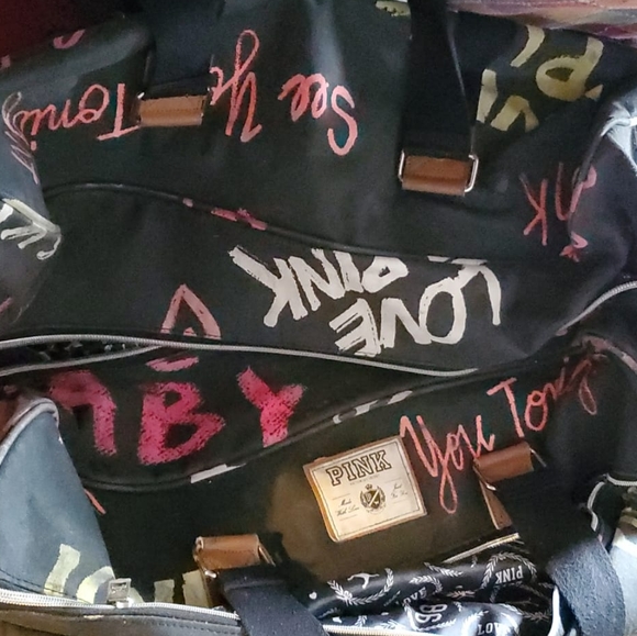 PINK Victoria's Secret Rolling Luggage Travel Bag